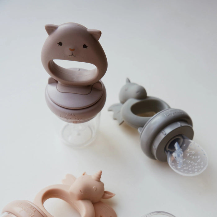 ♡ Silikonschnuller | Fütterschnuller im 2er Pack Drache in Whale & L‘eau von Konges Slojd - Pilzessin.at - zauberhafte Kinderdinge