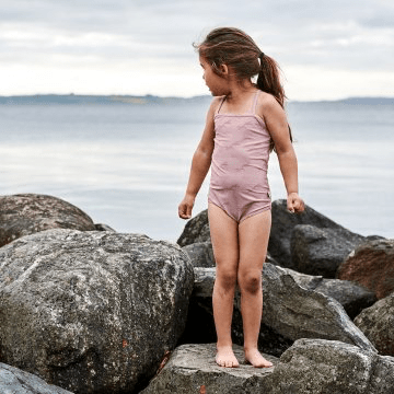 Badeanzug Mädchen UV 50 rosa mit Vögeln von Alba - Pilzessin.at - zauberhafte Kinderdinge