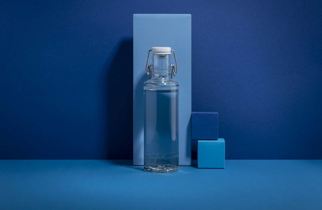 Trinkflasche aus Glas 0,6 l Einfach nur Wasser von Soulbottles