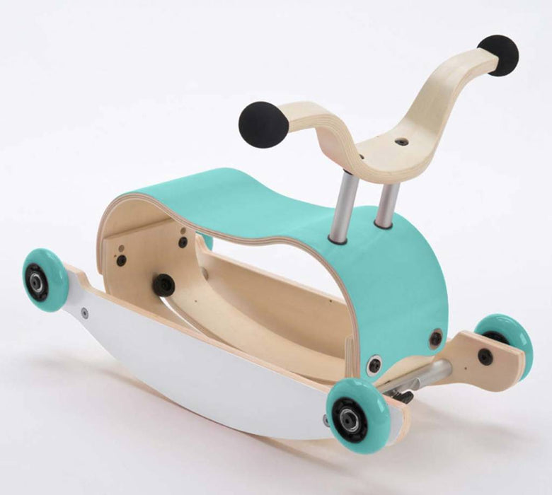 Lauflernhilfe, Rutschauto und Schaukel von Wishbone - Pilzessin.at - zauberhafte Kinderdinge