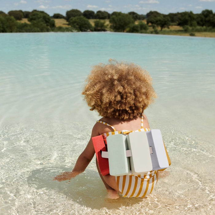 Payton Schwimmweste / Schwimmgürtel in apple red multi mix - Pilzessin.at - zauberhafte Kinderdinge